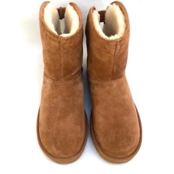 UGG Chestnut Brown Boots - Picture 3 of 5